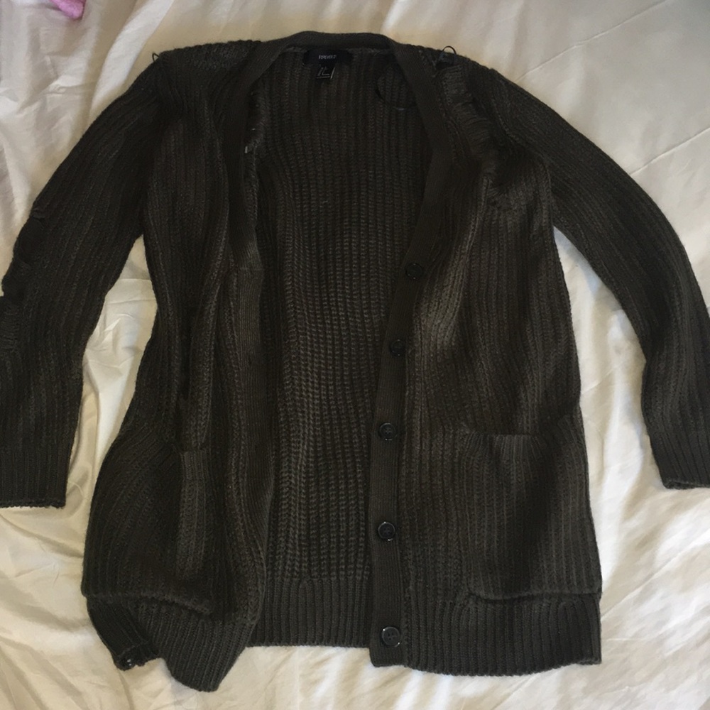 Cardigan - Picture 2 of 5